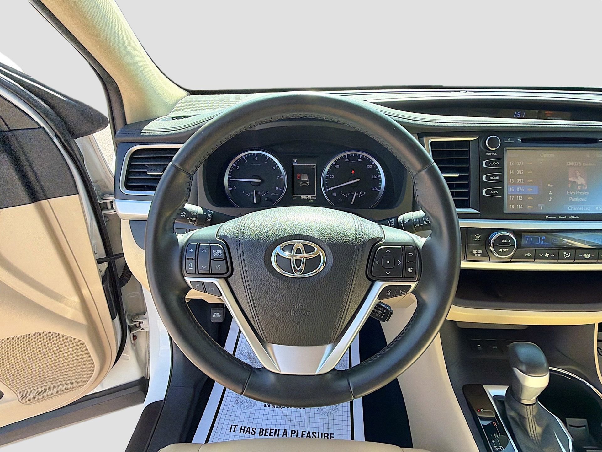 Used 2019 Toyota Highlander XLE image 41