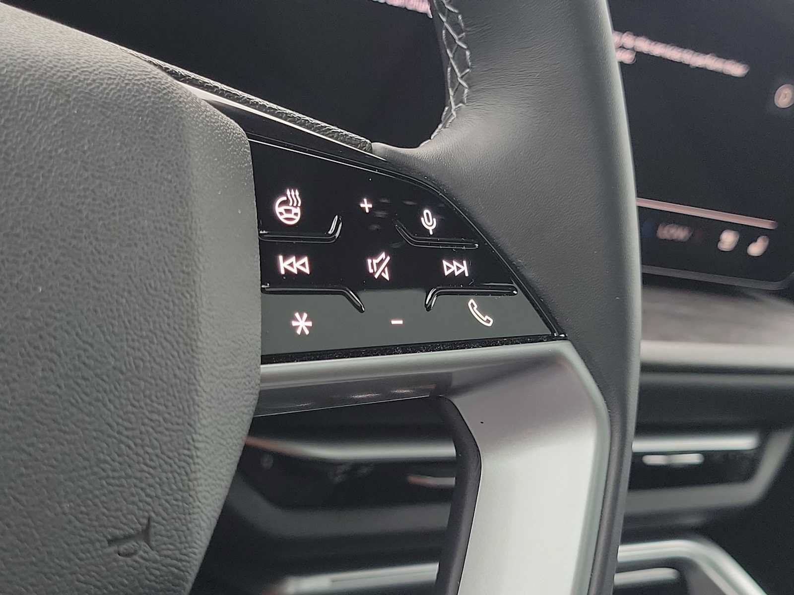 Certified 2025 Audi Q5 Premium Plus AWD/4WD image 24