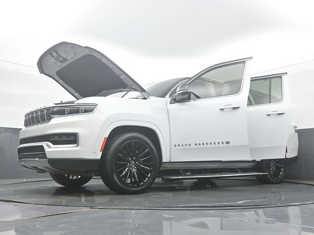 Used 2024 Jeep Grand Wagoneer L Series III image 62