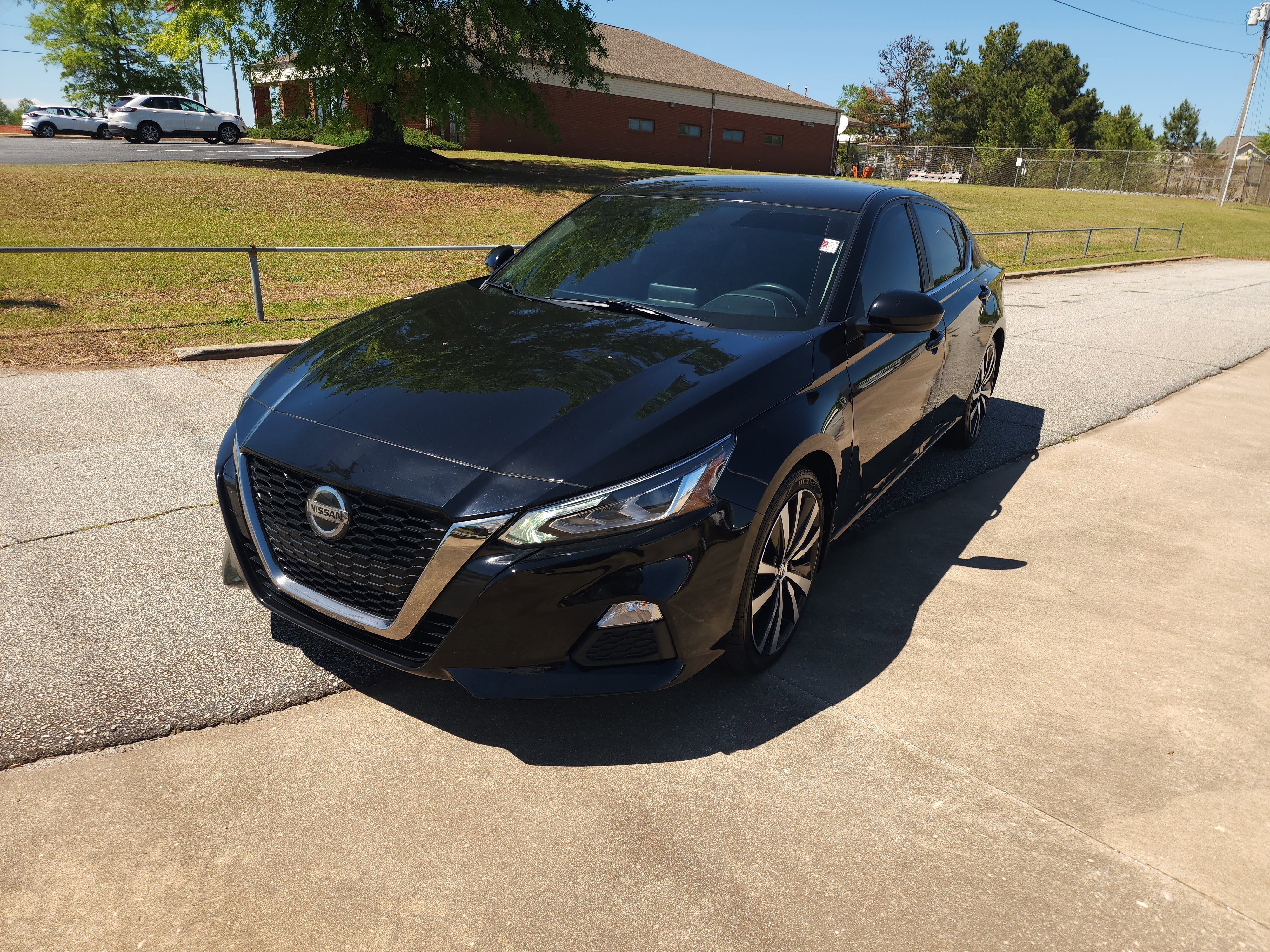 Used 2020 Nissan Altima 2.5 SR FWD image 8
