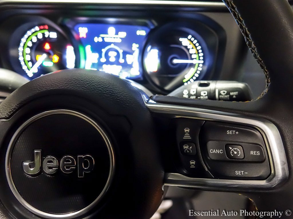 Used 2024 Jeep Wrangler Unlimited Sahara w/ Technology Group image 19