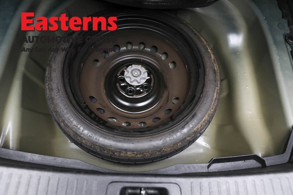 Used 2022 Toyota Corolla LE image 22