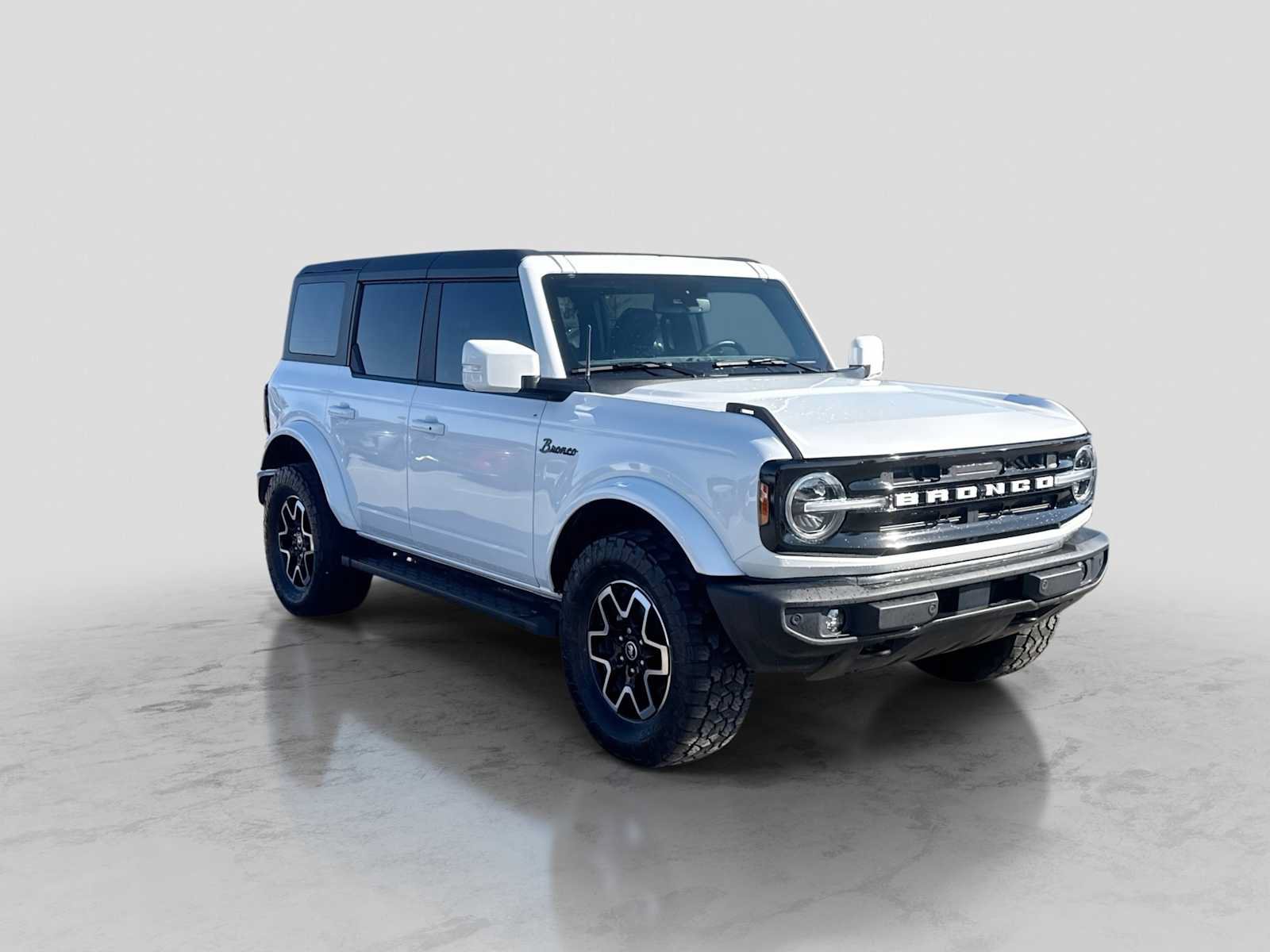 Used 2023 Ford Bronco Outer Banks AWD/4WD image 8