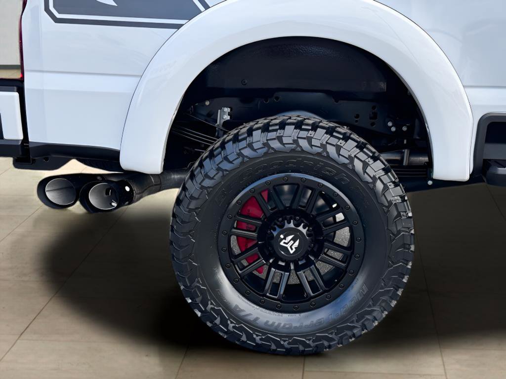 New 2026 Ford F250 Lariat w/ Black Appearance Package image 54