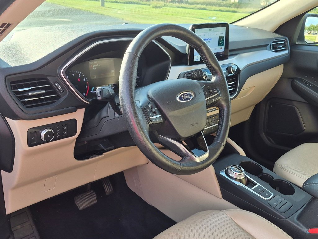 Used 2020 Ford Escape SEL FWD image 9