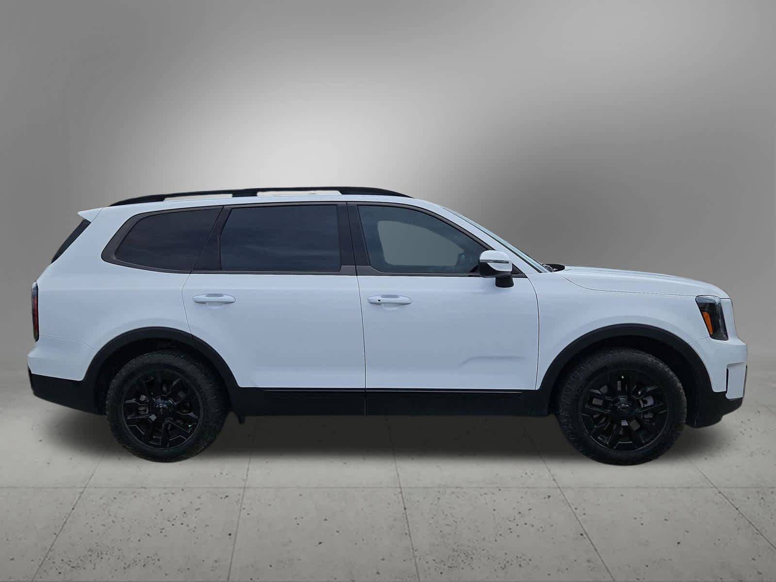 Certified 2025 Kia Telluride AWD image 7