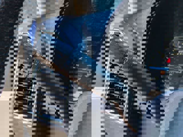 Used 2015 Ford F150 XLT w/ Equipment Group 301A Mid image 25