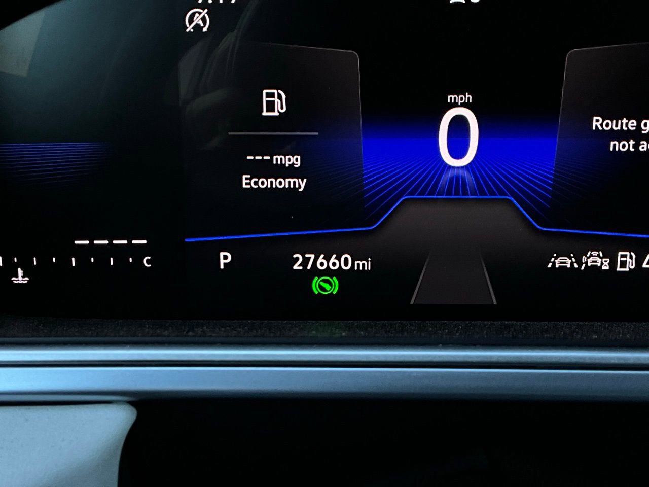 Used 2025 Volkswagen Taos SE image 40