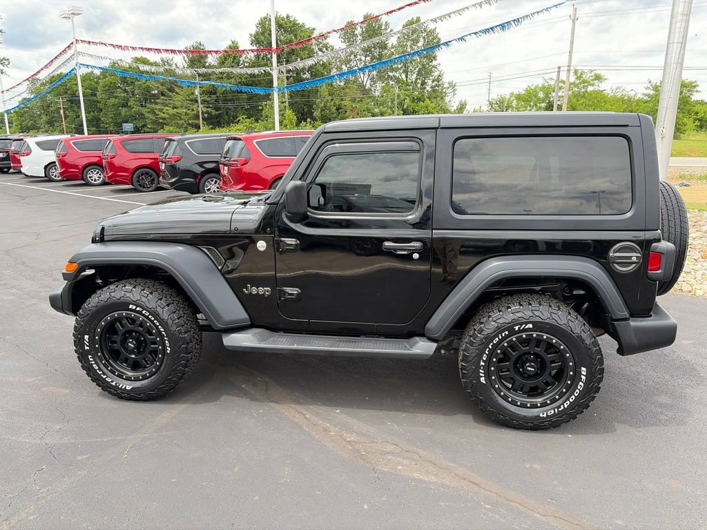 Certified 2018 Jeep Wrangler Sport AWD/4WD image 10