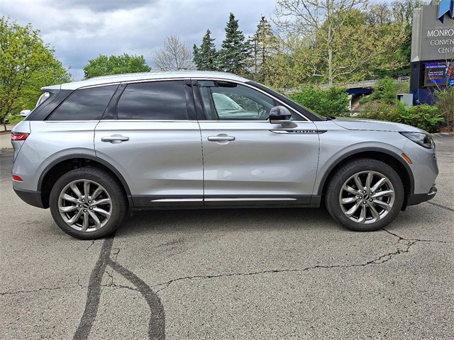 Used 2021 Lincoln Corsair AWD w/ Premium Package image 7