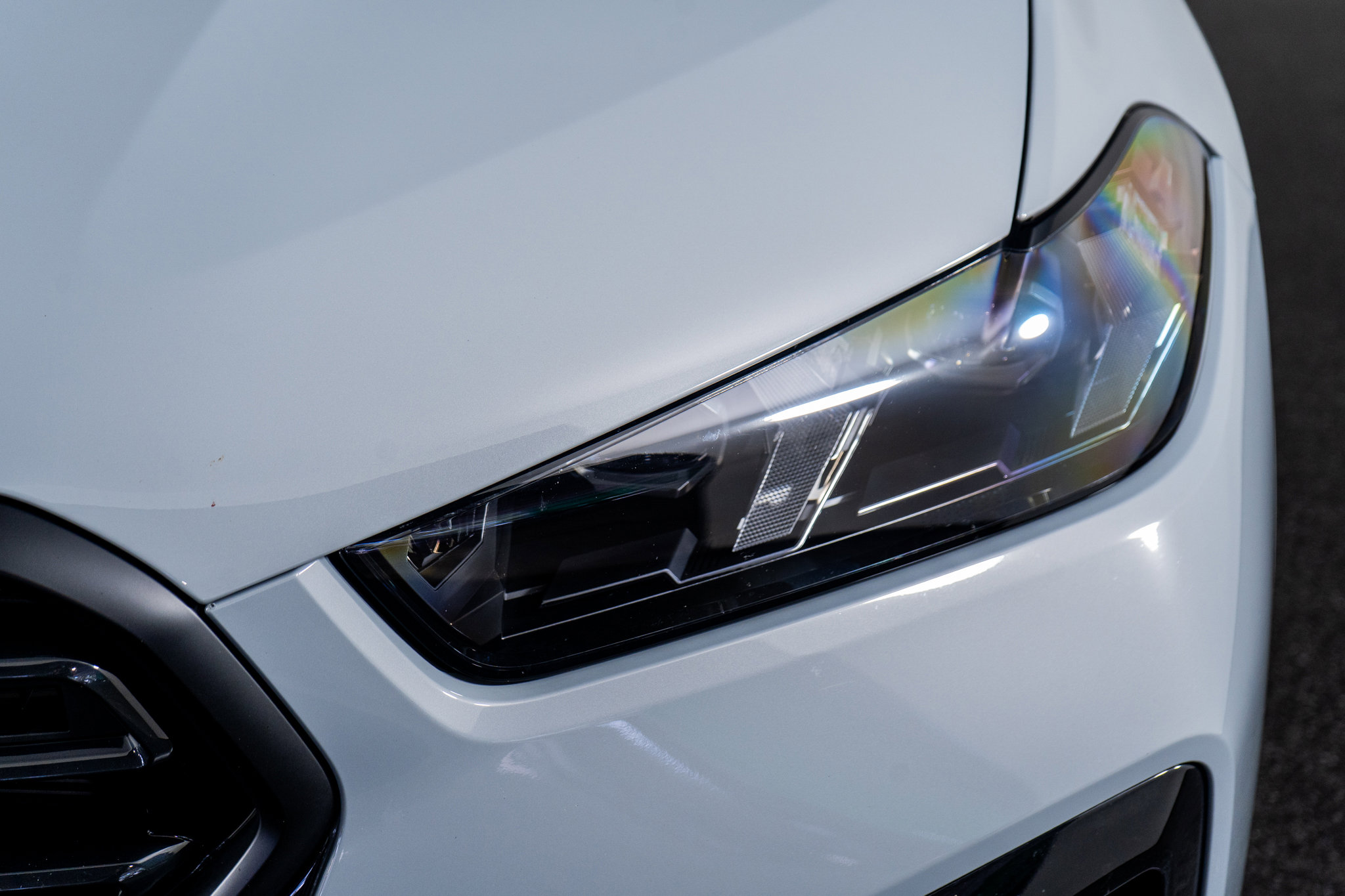 Used 2025 BMW X6 M Competition w/ Executive Package image 23