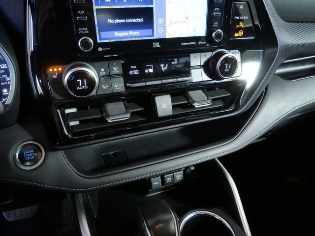 Used 2021 Toyota Highlander XSE image 21