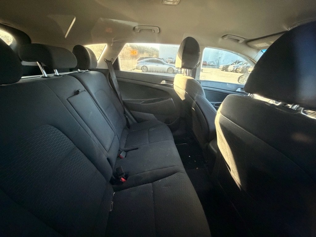 Used 2019 Hyundai Tucson SE image 14