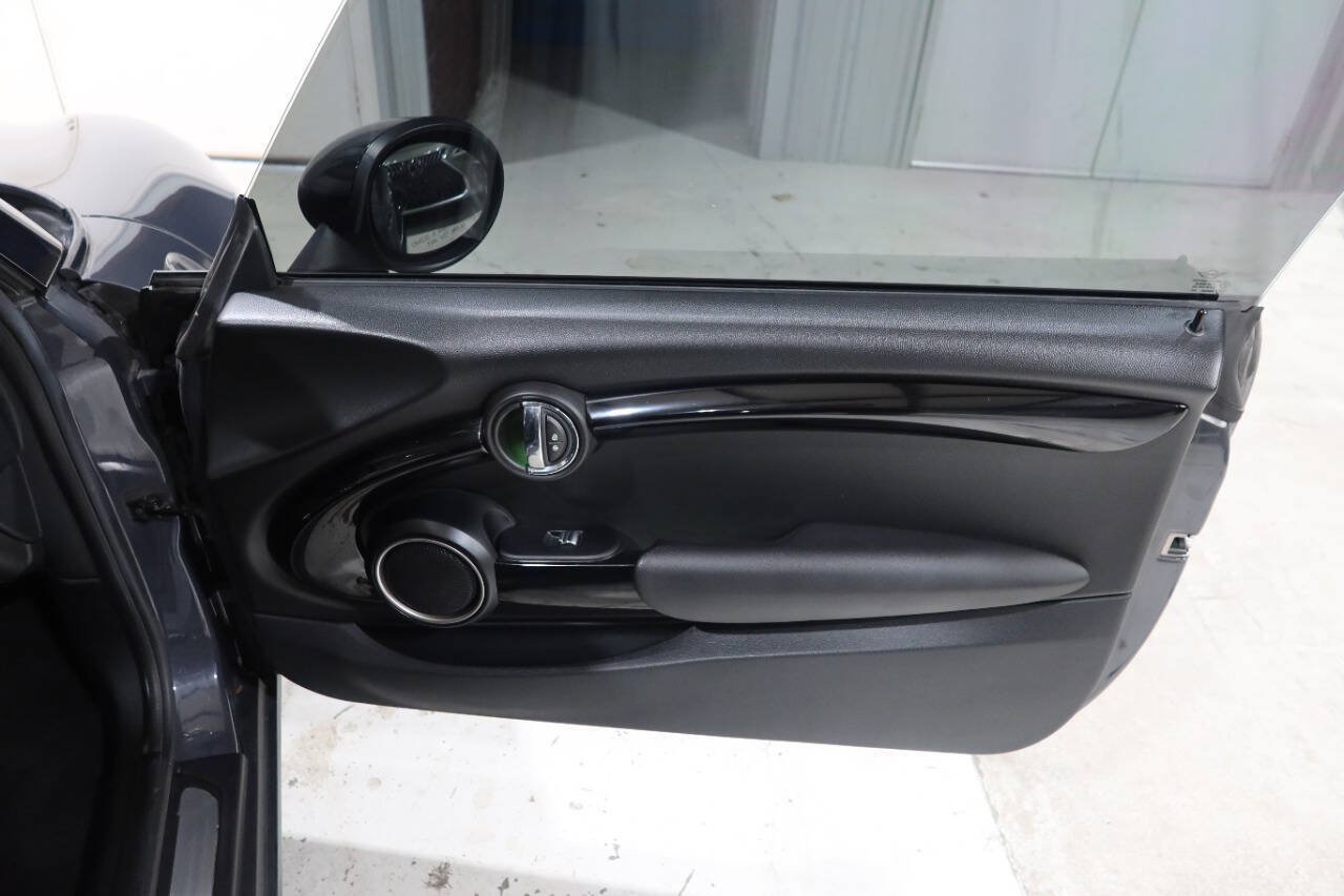 Used 2015 MINI Cooper S FWD image 13