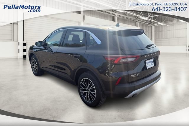 Used 2023 Ford Escape Active w/ Tech Pack #1 AWD/4WD image 5