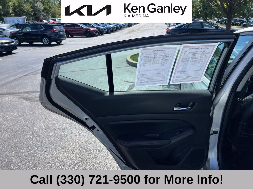 Used 2020 Nissan Altima 2.5 SR FWD image 42