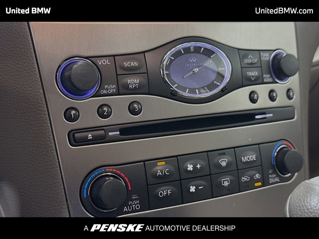 Used 2013 INFINITI G37 Journey w/ Premium Pkg image 10