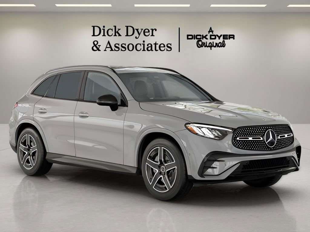 Used 2025 Mercedes-Benz GLC 300 image 37