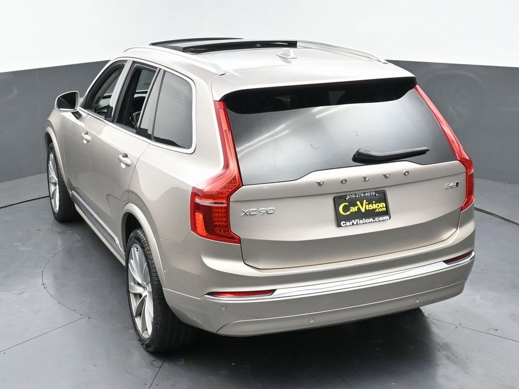 Used 2023 Volvo XC90 B6 Plus AWD/4WD image 46