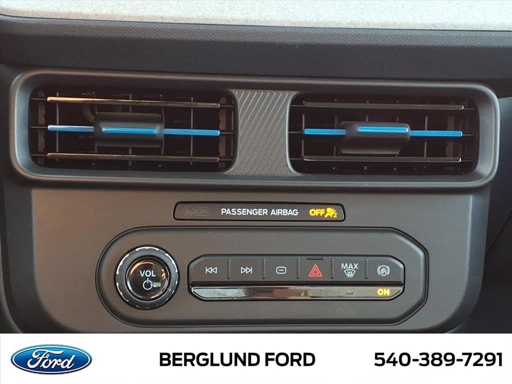Used 2025 Ford Maverick XLT w/ XLT Luxury Package AWD/4WD image 28