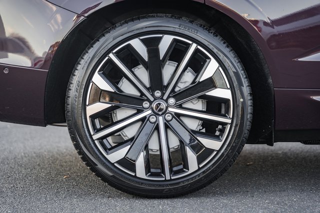 New 2026 Volvo XC60 B5 Ultra w/ Protection Package Premier image 18