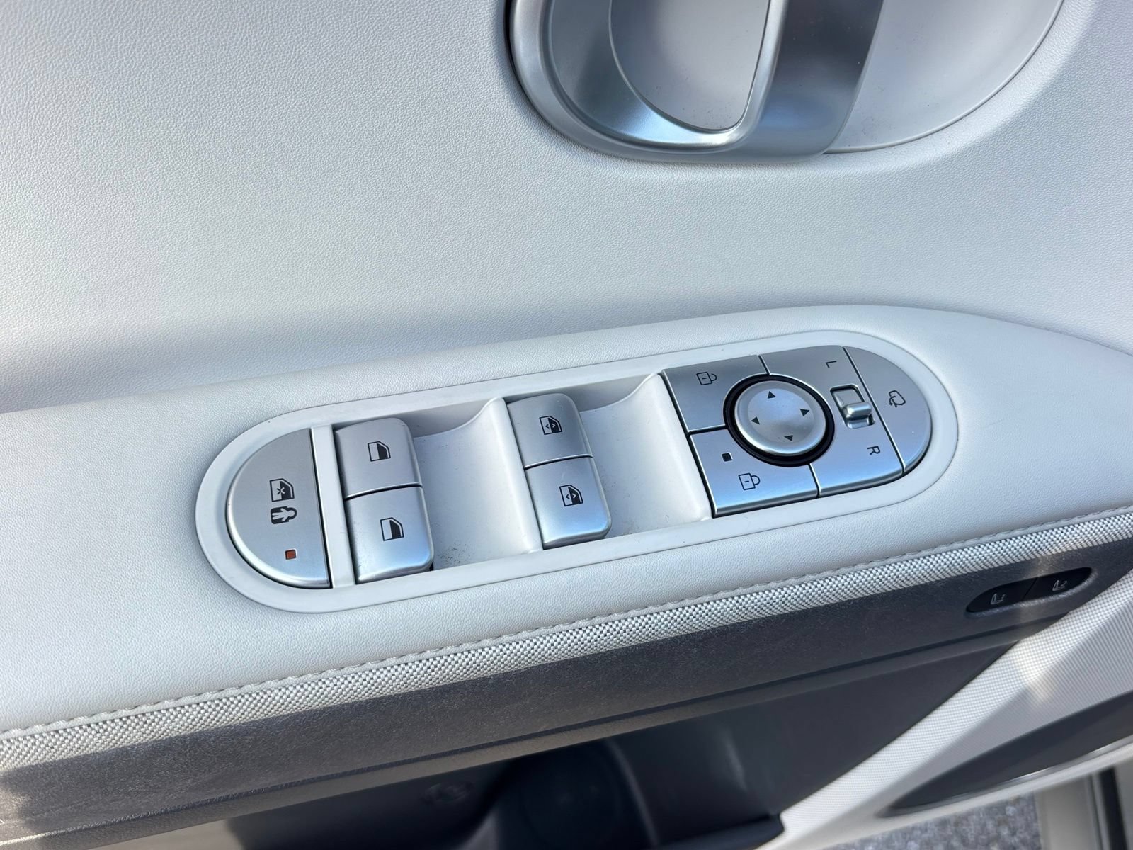 Certified 2023 Hyundai Ioniq 5 Limited RWD image 12