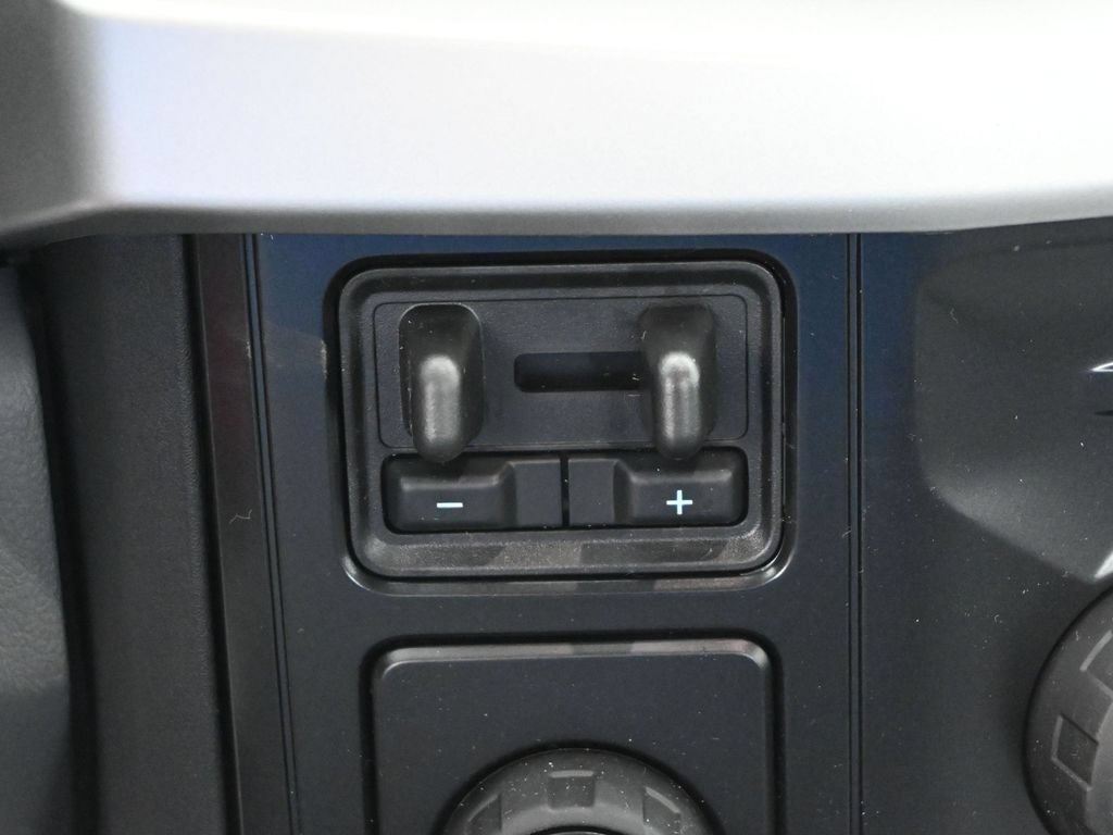 New 2026 Ford F350 XL w/ XL Chrome Package RWD image 18