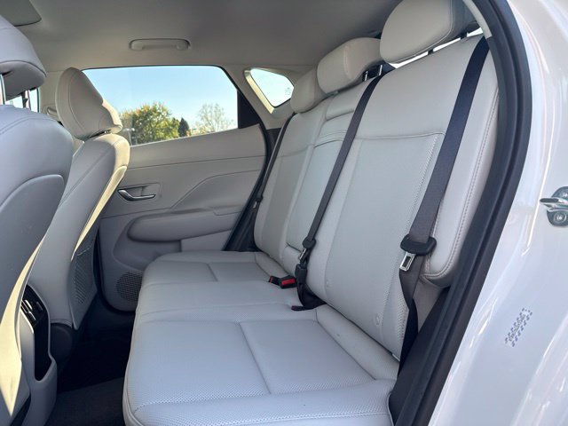 Used 2025 Hyundai Kona Limited AWD/4WD image 4