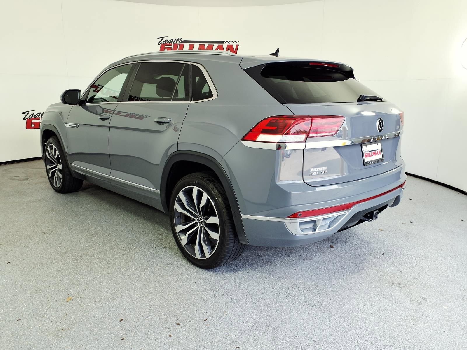 Used 2021 Volkswagen Atlas Cross Sport SEL R-Line w/ Cross Sport MDO Package image 4