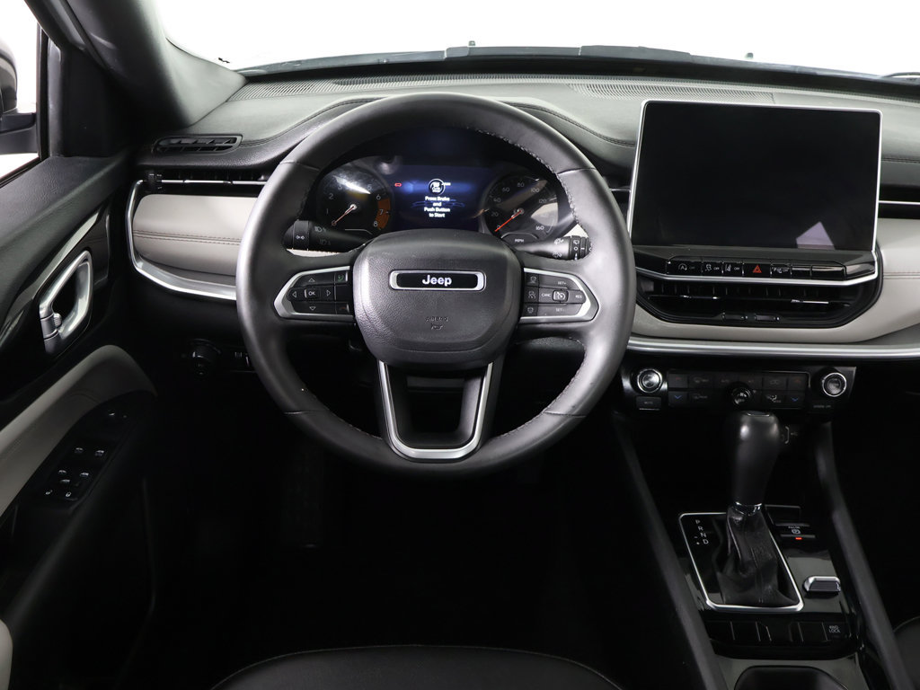 Used 2024 Jeep Compass Limited AWD/4WD image 33