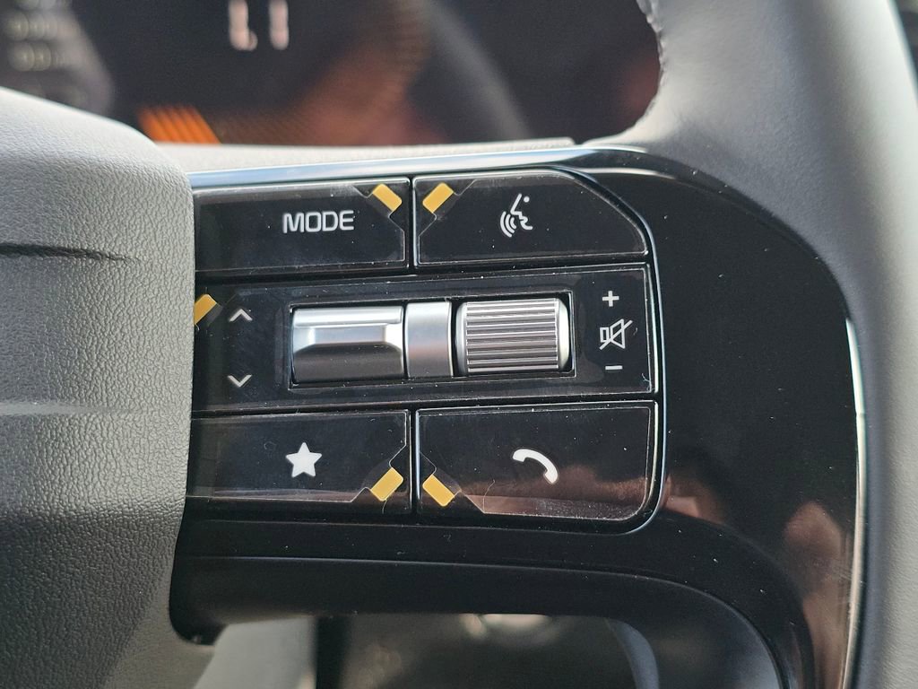 New 2026 Kia Sorento S image 8