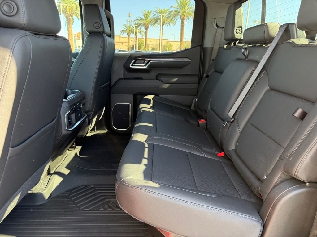 New 2025 Chevrolet Silverado 1500 LTZ w/ LTZ Premium Package image 7