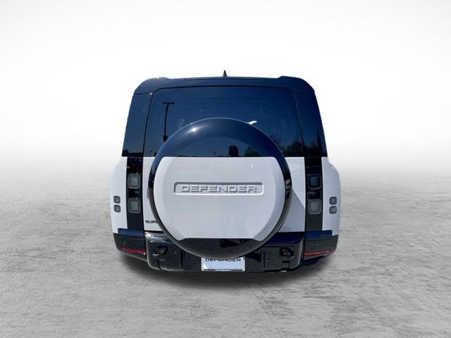 New 2026 Land Rover Defender 130 X-Dynamic SE image 6