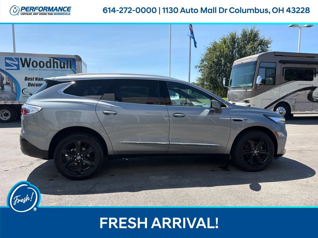 Used 2024 Buick Enclave Essence w/ Sport Touring Edition FWD image 9