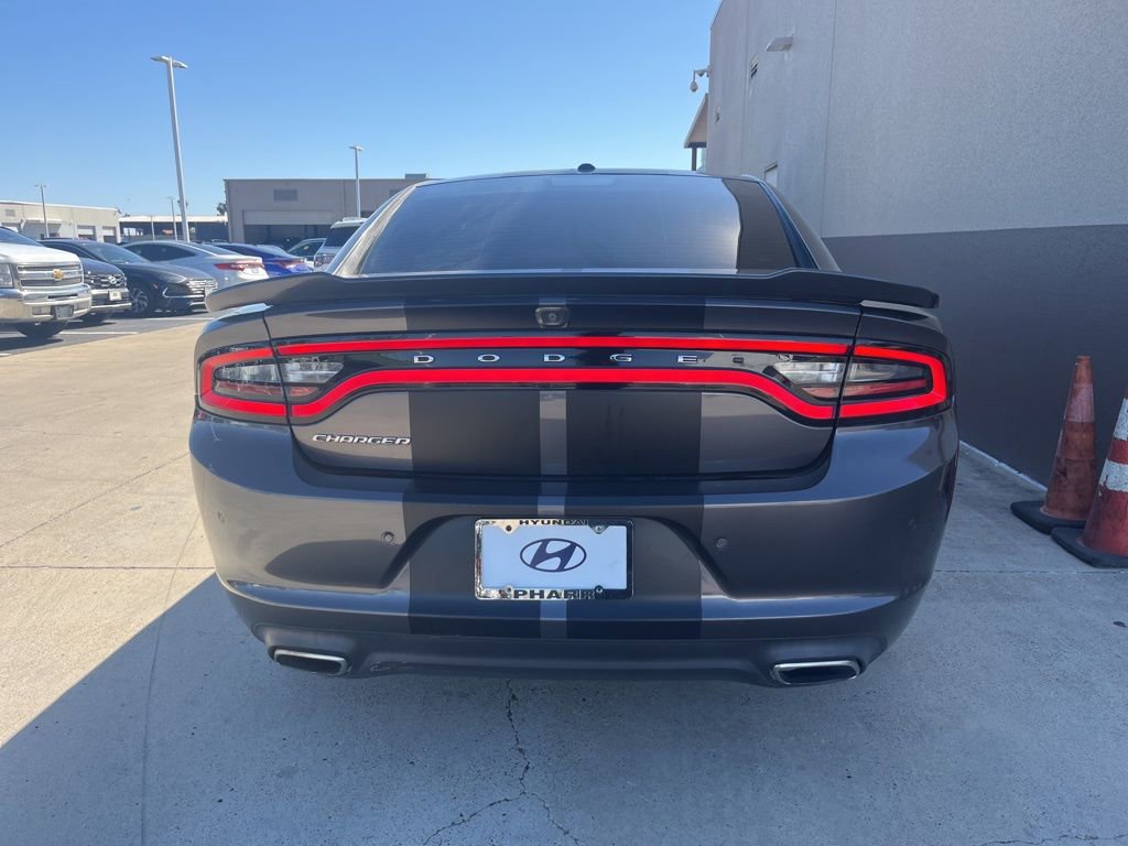 Used 2020 Dodge Charger SXT w/ Leather Interior Group image 3