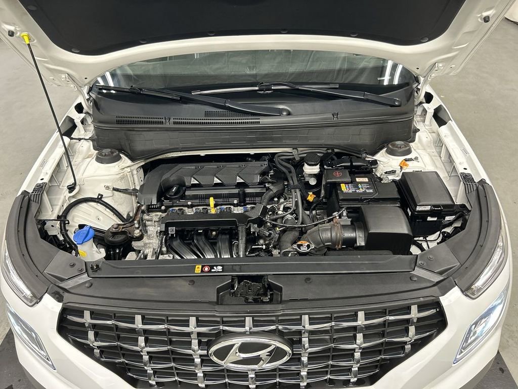 Used 2023 Hyundai Venue Limited w/ Cargo Package FWD image 24