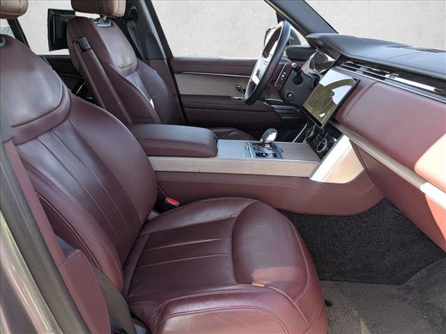 Used 2023 Land Rover Range Rover Autobiography AWD/4WD image 17