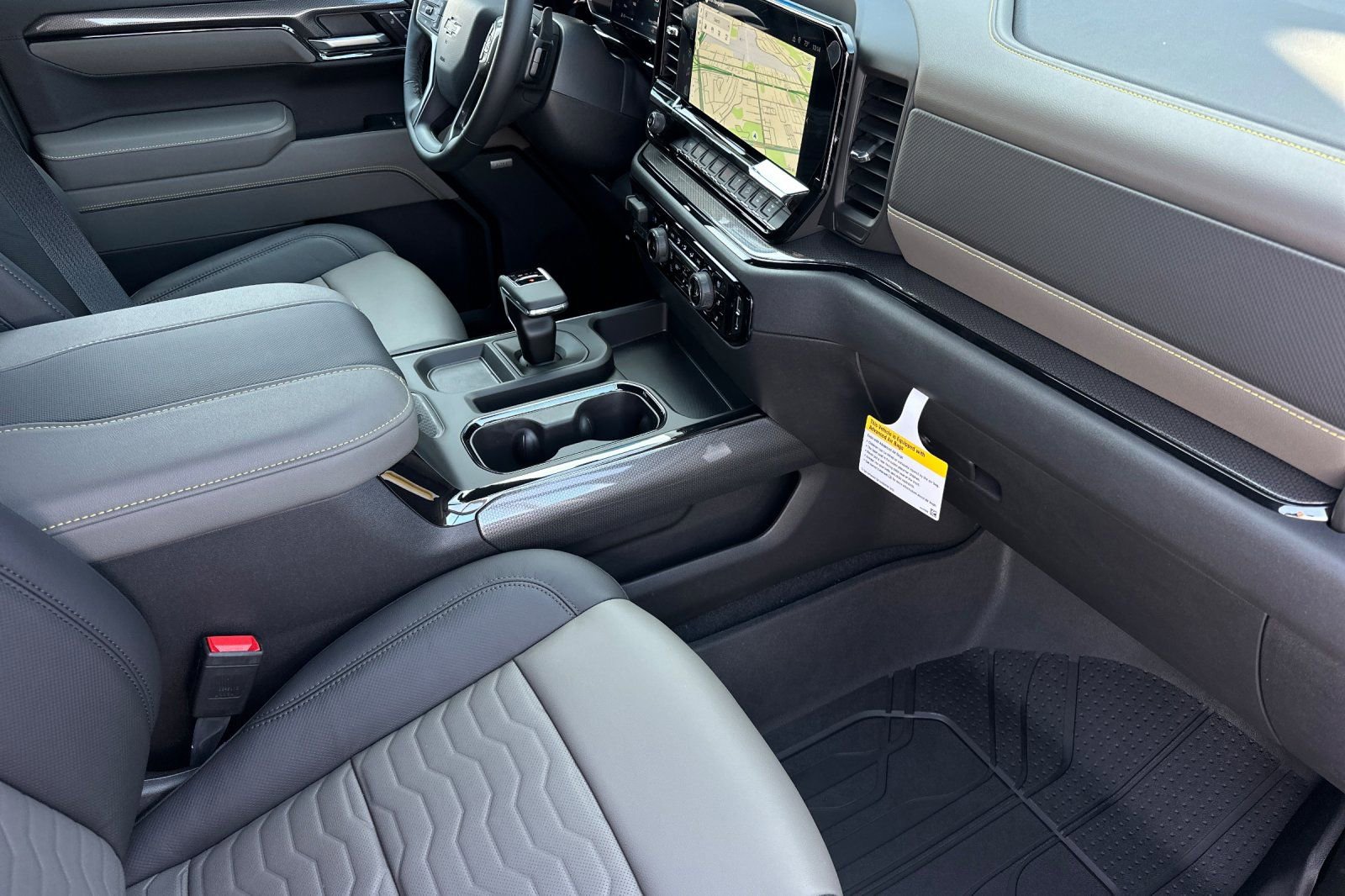 New 2026 Chevrolet Silverado 1500 ZR2 w/ LPO, Dark Essentials Package AWD/4WD image 15