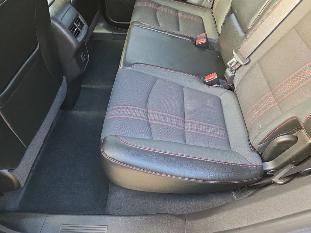 Certified 2024 Chevrolet Equinox RS w/ LPO, Floor Liner Package image 15