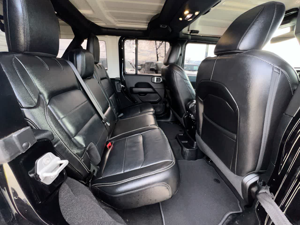 Used 2020 Jeep Wrangler Unlimited Sahara AWD/4WD image 24