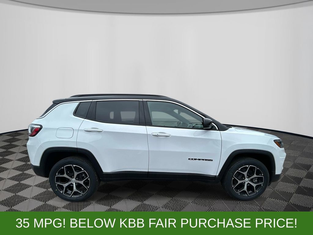 Used 2024 Jeep Compass Limited AWD/4WD image 4