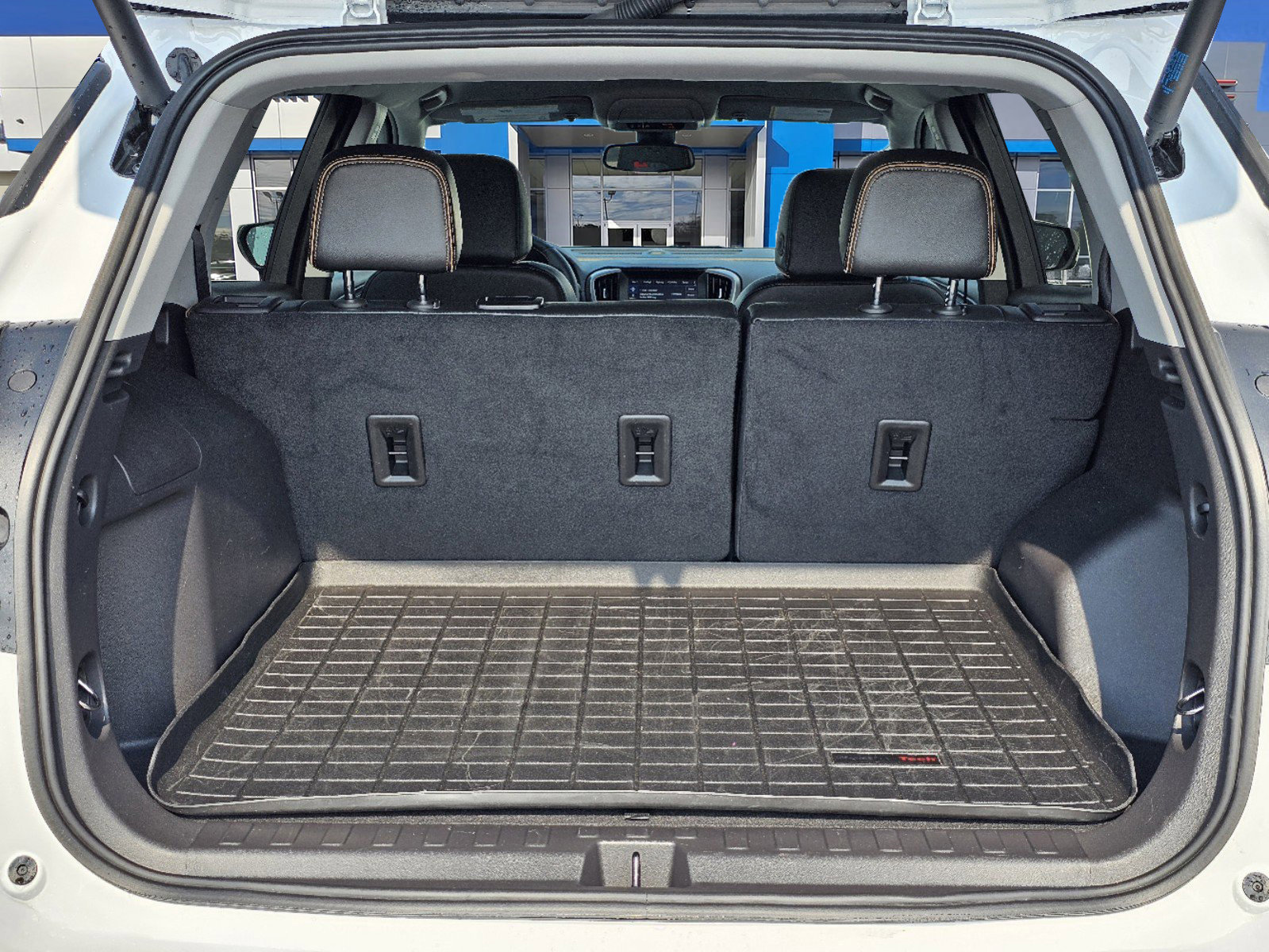 Used 2024 GMC Terrain AT4 image 11