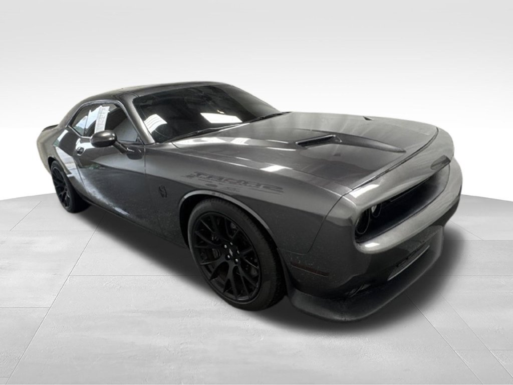 Used 2018 Dodge Challenger R/T Scat Pack w/ Dynamics Package RWD image 4