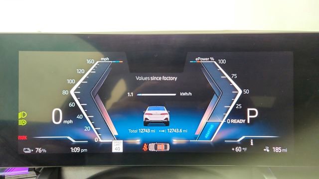 Used 2025 BMW i5 xDrive40 w/ M Sport Package image 38