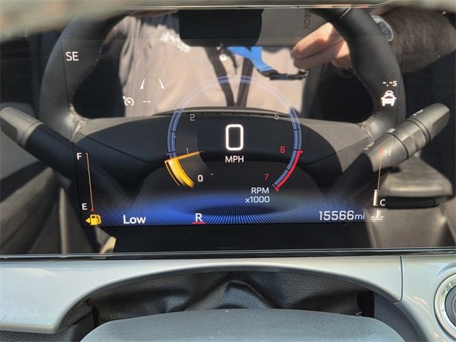 Certified 2025 Chevrolet Trax LT w/ LT Convenience Package image 39