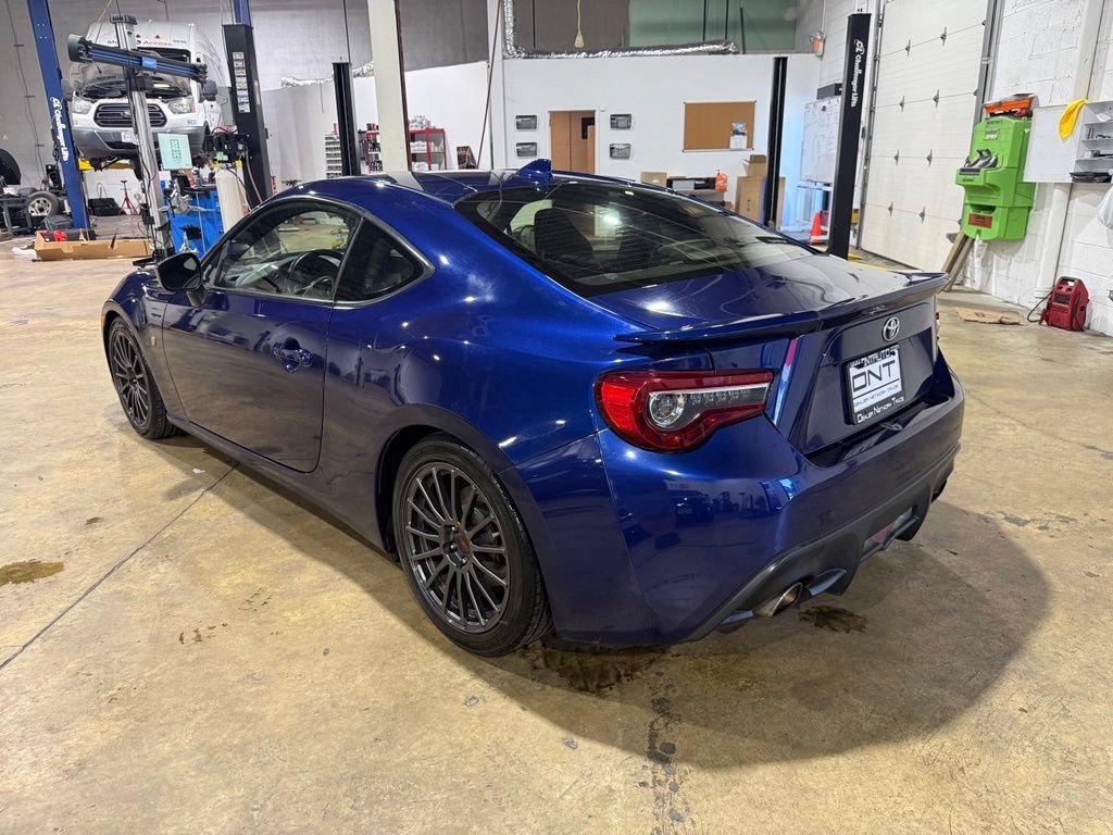 Used 2019 Toyota 86 RWD image 4