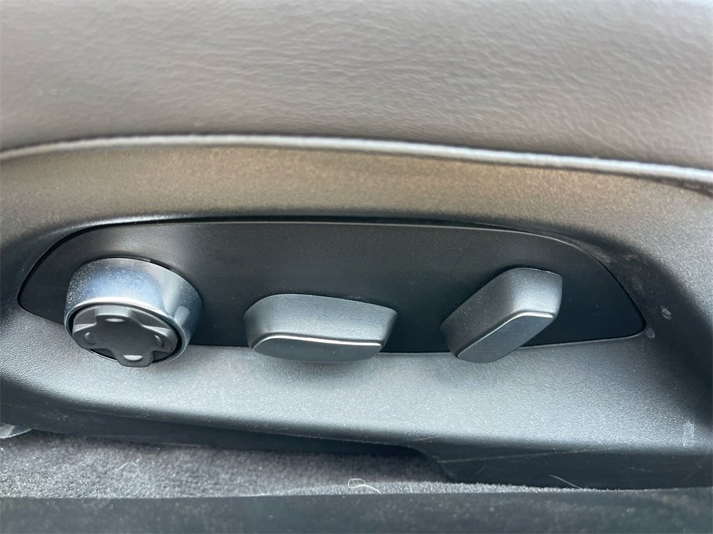 Used 2022 Chevrolet Corvette Stingray Preferred Conv w/ 2LT image 10