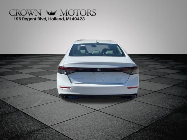 New 2025 Honda Accord Touring image 11
