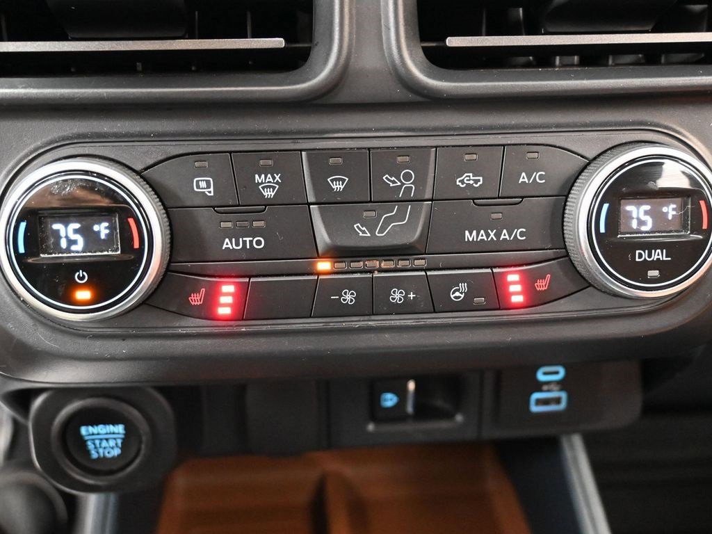 Used 2022 Ford Maverick Lariat w/ Lariat Luxury Package image 24