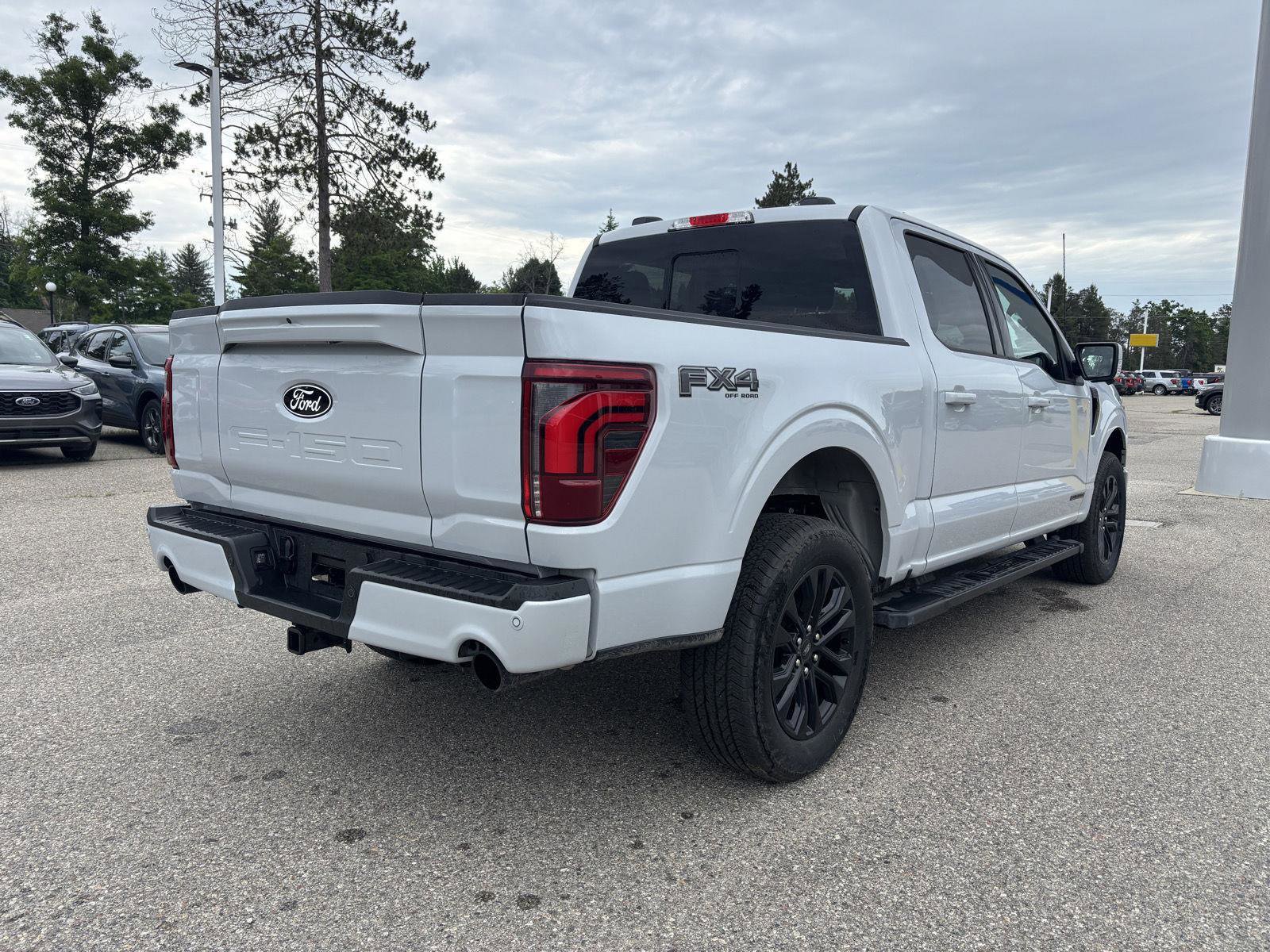New 2025 Ford F150 Lariat w/ Equipment Group 502A High image 3